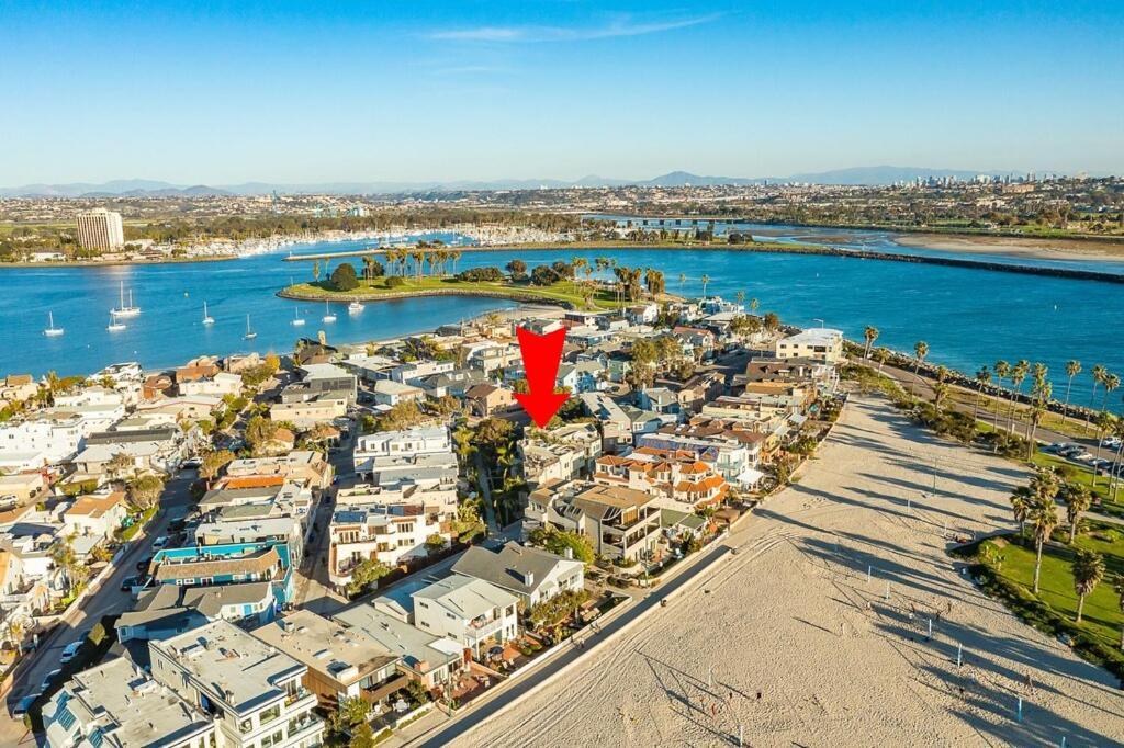 Stunning South Mission Home With Private Rooftop & Ocean Views! San Diego Exterior photo